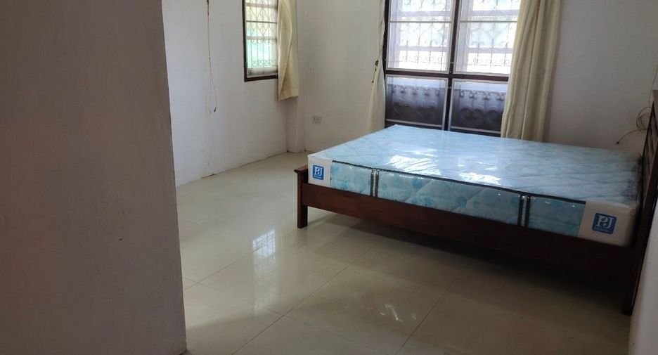 For rent 3 bedrooms villa in Hua Hin, Prachuap Khiri Khan