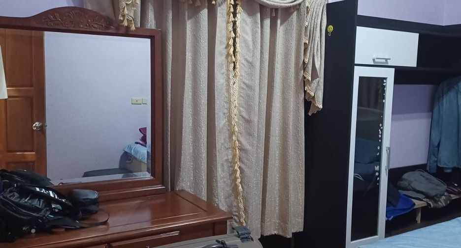 For rent 4 bedrooms house in Hua Hin, Prachuap Khiri Khan