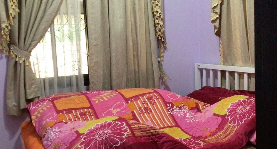 For rent 4 bedrooms house in Hua Hin, Prachuap Khiri Khan