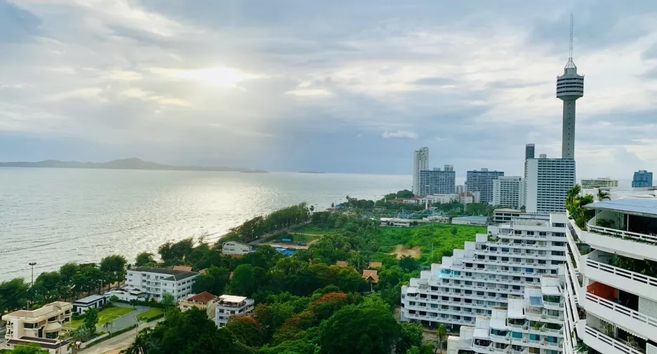 For sale and for rent studio condo in Bang Lamung, Chonburi