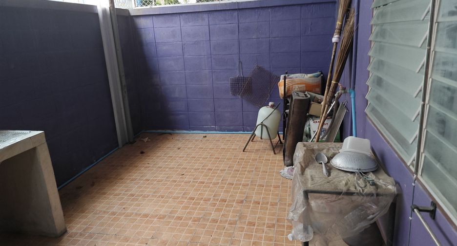 ขาย 2 ห้องนอน ทาวน์เฮ้าส์ ใน เมืองเพชรบุรี, เพชรบุรี