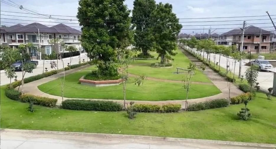 For rent 4 ベッドルーム house in San Kamphaeng, Chiang Mai