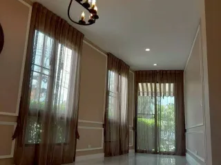 For sale そして for rent 3 ベッドルーム townhouse in Khlong Toei, Bangkok