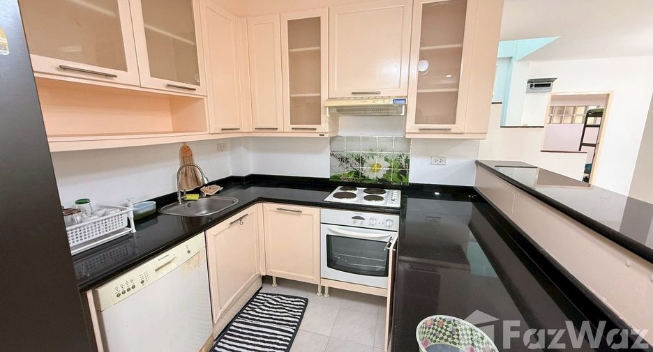 Casa en alquiler de 3 habitaciones en Ban Chang, Rayong