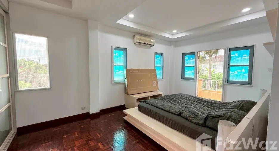 Casa en alquiler de 3 habitaciones en Ban Chang, Rayong