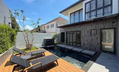 Villa zum Kauf und zur Miete mit 3 Zimmer in Mueang Phuket, Phuket