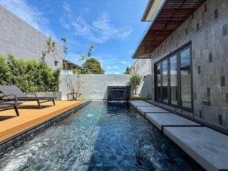 For sale and for rent 3 bedrooms villa in Mueang Phuket, Phuket