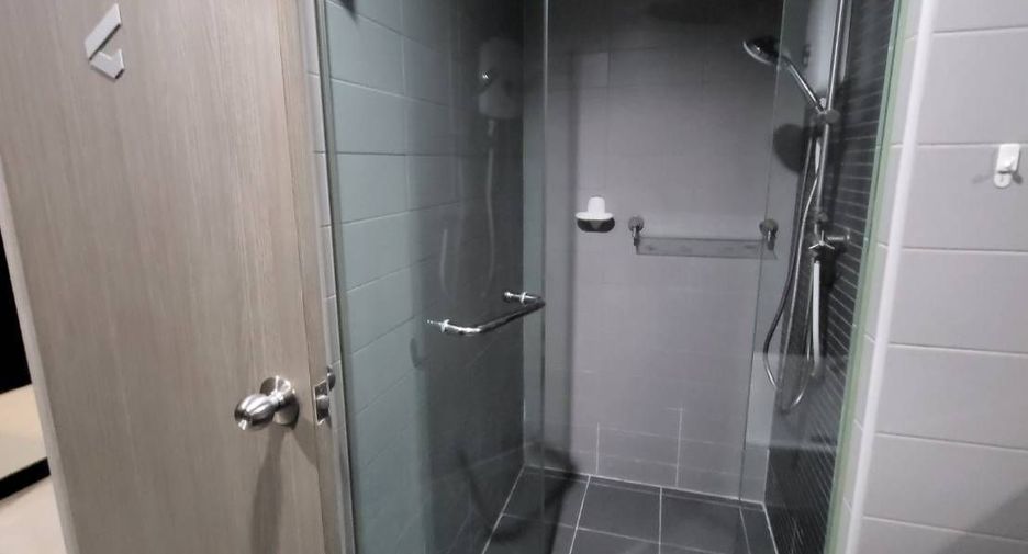 For sale 1 bed condo in Huai Khwang, Bangkok