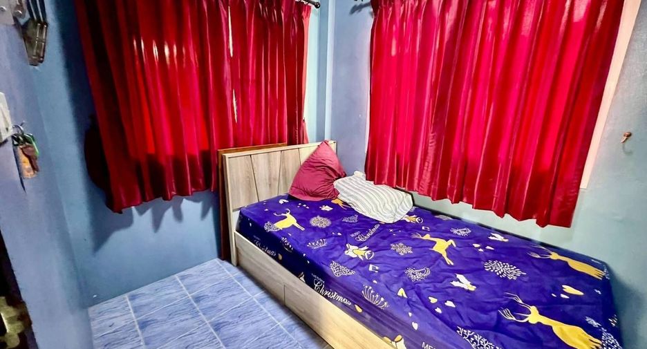 Villa zum Kauf mit 4 Zimmer in Bang Lamung, Chonburi