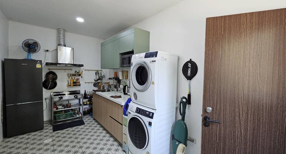 For sale 2 bedrooms townhouse in Hua Hin, Prachuap Khiri Khan