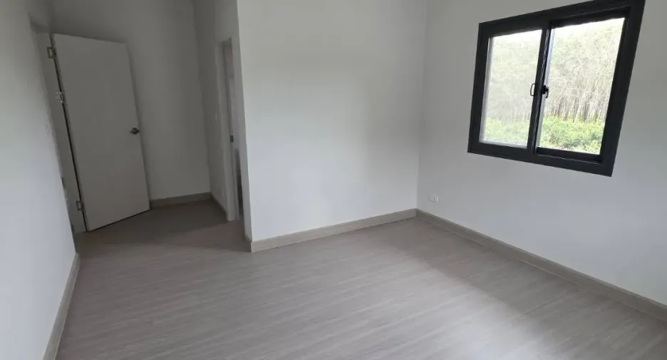 Casa en venta de 4 habitaciones en Thalang, Phuket