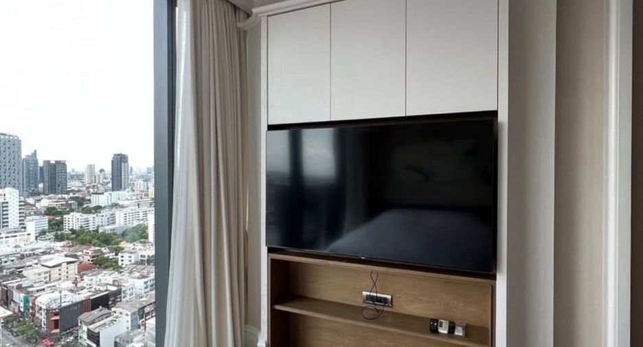 Продажа и аренда 3 спальни кондо в Щаттхана, Бангкок