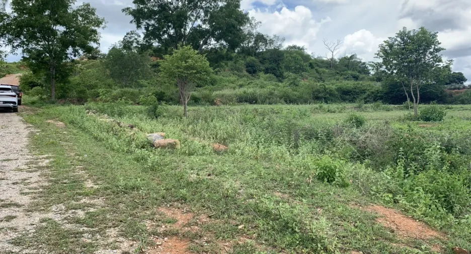 Terreno en venta en Pran Buri, Prachuap Khiri Khan