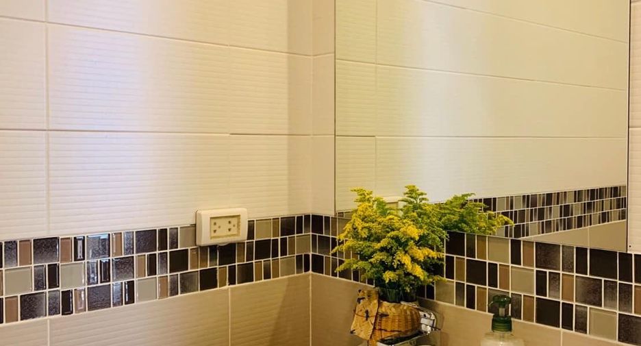 For sale 2 bedrooms condo in Mueang Chiang Mai, Chiang Mai