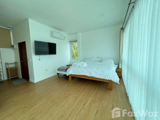 For sale 4 bedrooms house in Sam Roi Yot, Prachuap Khiri Khan
