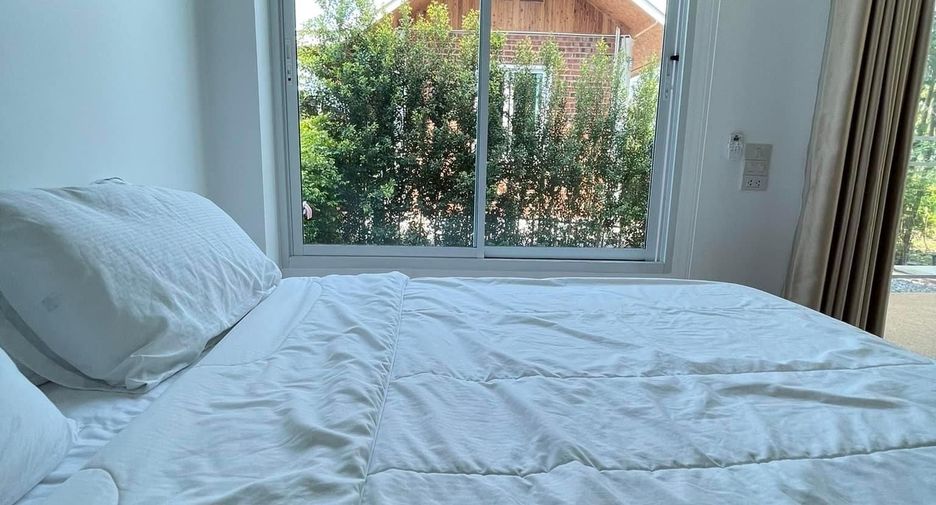For sale 4 bedrooms house in Sam Roi Yot, Prachuap Khiri Khan