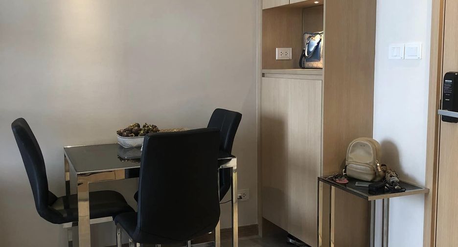 Wohnung zum Kauf mit 1 Zimmer in Yan Nawa, Bangkok