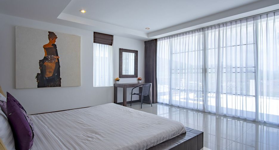 Casa adosada en alquiler de 4 habitaciones en Mueang Phuket, Phuket