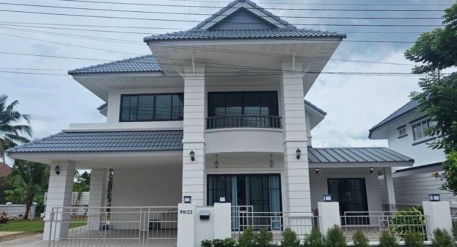 For rent 3 bedrooms house in Saraphi, Chiang Mai