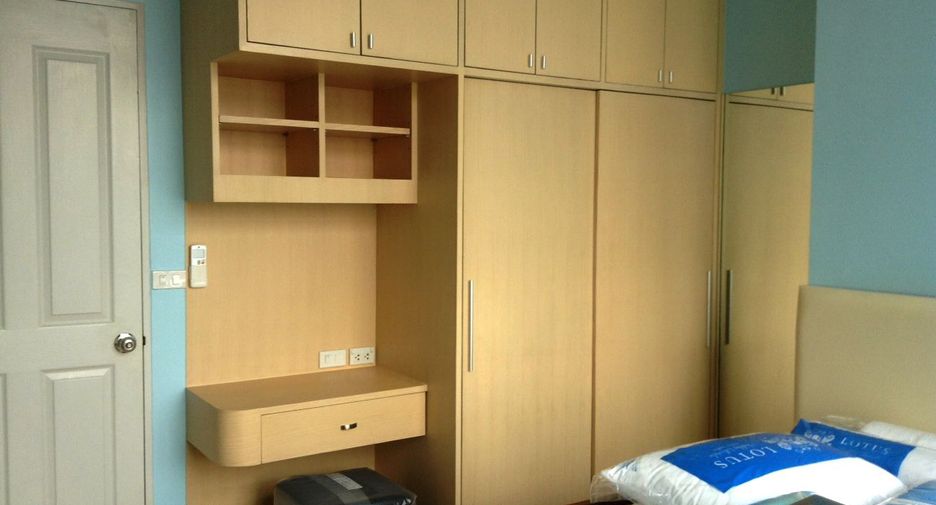 For sale and for rent 2 bedrooms condo in Sathon, Bangkok