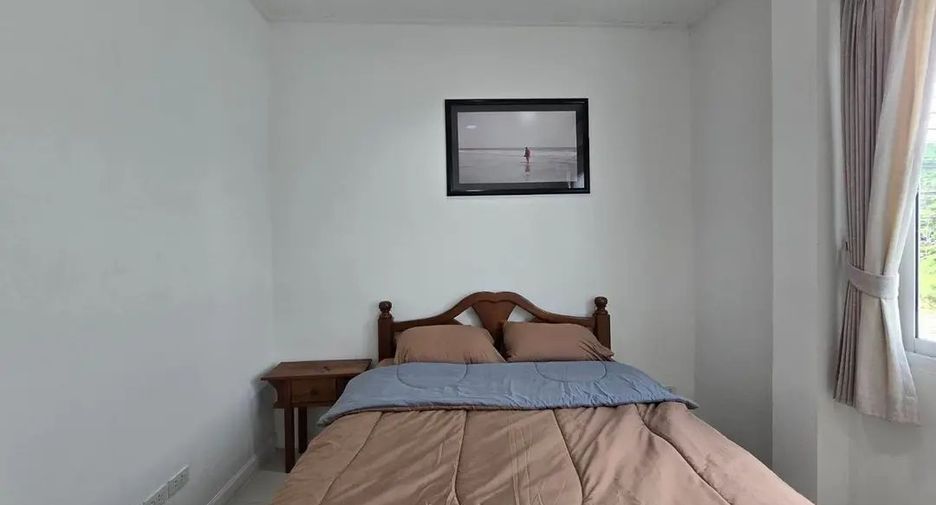 For rent 3 bedrooms townhouse in Hua Hin, Prachuap Khiri Khan