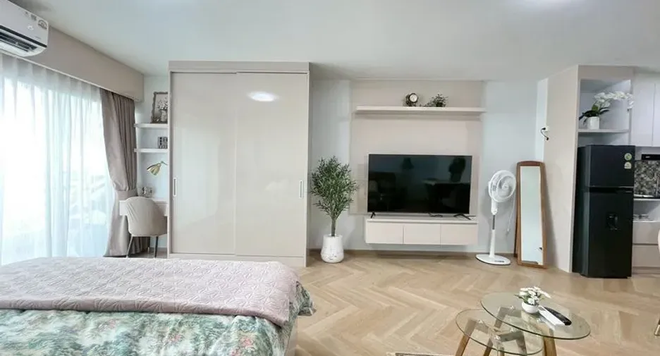 Wohnung zum Kauf mit Studio in Bang Lamung, Chonburi