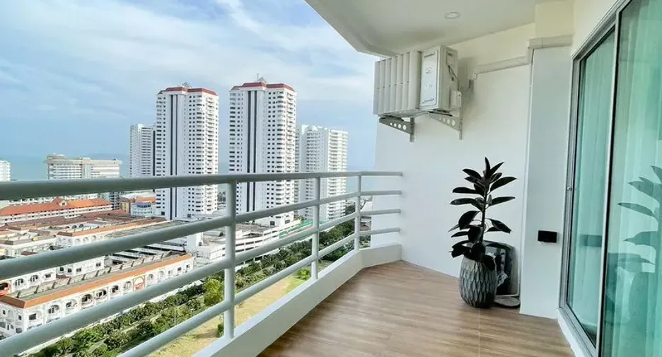 Wohnung zum Kauf mit Studio in Bang Lamung, Chonburi