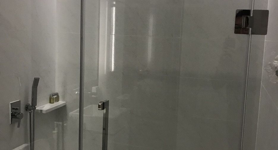 For sale 1 Beds condo in Khlong Toei, Bangkok