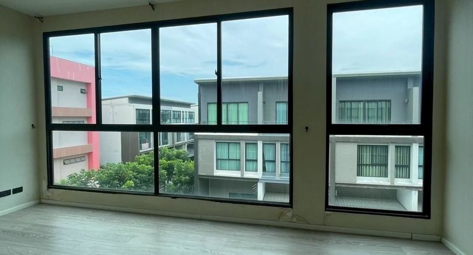 For sale そして for rent 3 ベッドルーム house in Bang Khen, Bangkok