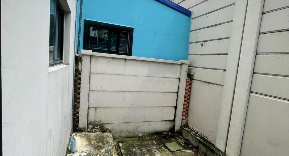 出售 和 出租 3 卧室 独立屋 在 Bang Khen, 曼谷