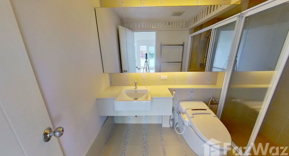 For sale 2 bedrooms condo in Mueang Chiang Mai, Chiang Mai