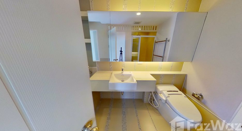 For sale 2 bedrooms condo in Mueang Chiang Mai, Chiang Mai
