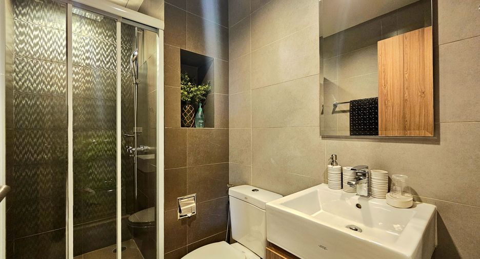 For sale 2 ベッドルーム condo in Cha Am, Phetchaburi