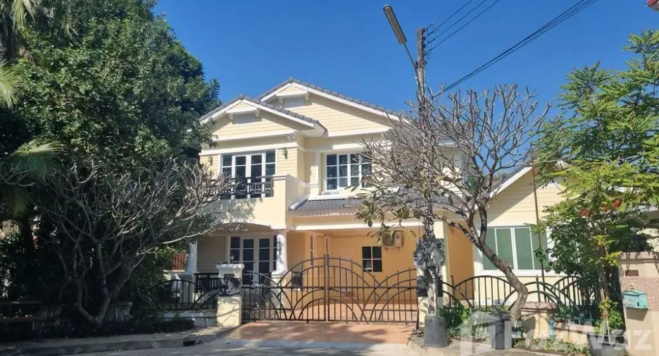For sale and for rent 4 bedrooms villa in Hang Dong, Chiang Mai
