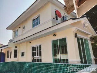 À vendre et à louer 4 chambres villa à Hang Dong, Chiang Mai