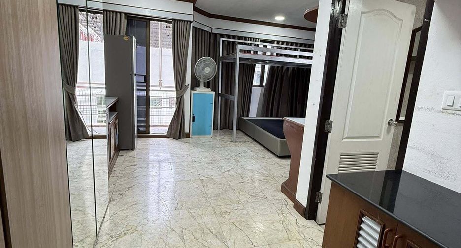 Wohnung zum Kauf mit 1 Zimmer in Chatuchak, Bangkok