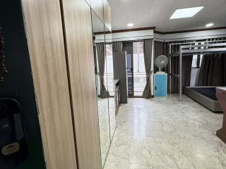 Продажа 1 кровать кондо в Чатучак, Бангкок