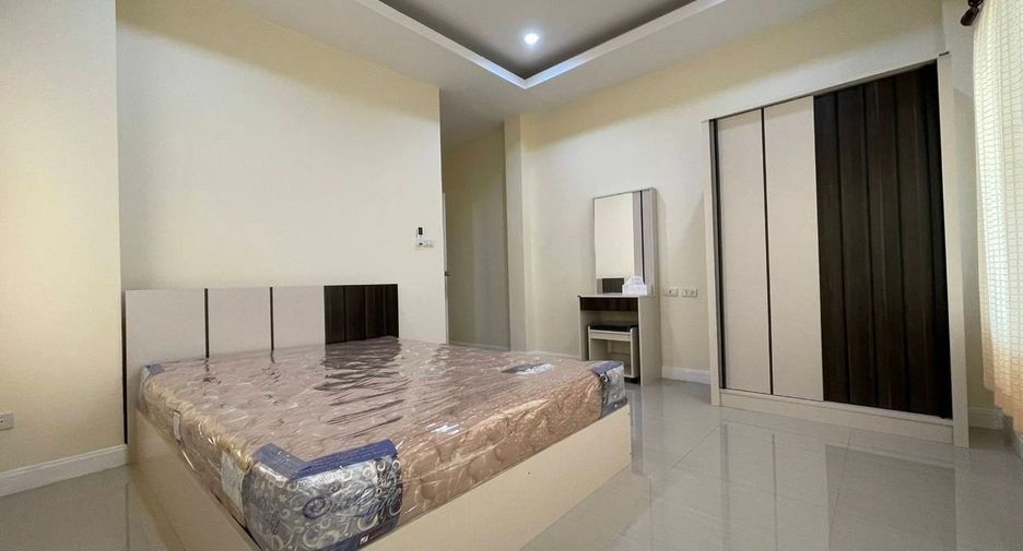 Casa en alquiler de 2 habitaciones en Sattahip, Chonburi
