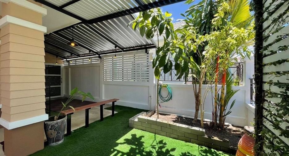 Casa en alquiler de 2 habitaciones en Sattahip, Chonburi