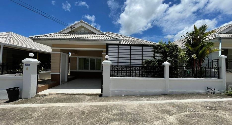 Casa en alquiler de 2 habitaciones en Sattahip, Chonburi