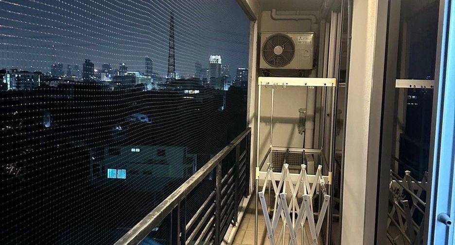 Condo en venta de 2 habitaciones en Chatuchak, Bangkok