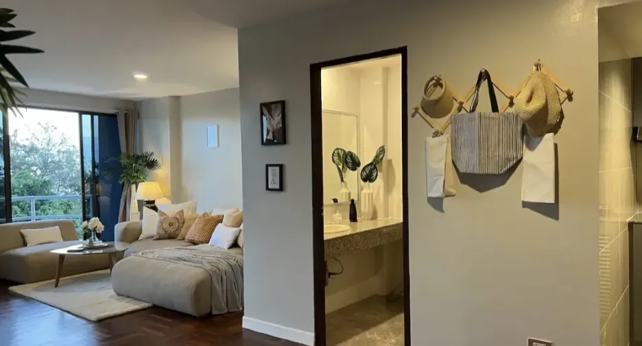 For sale 1 bed condo in Mueang Rayong, Rayong