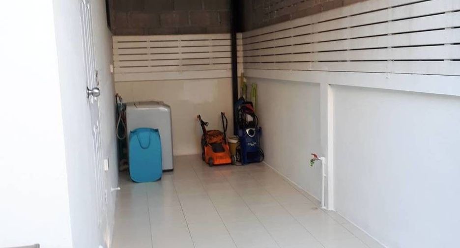 À vendre 2 chambres maison à San Kamphaeng, Chiang Mai