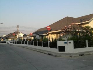 For sale 2 bedrooms house in San Kamphaeng, Chiang Mai