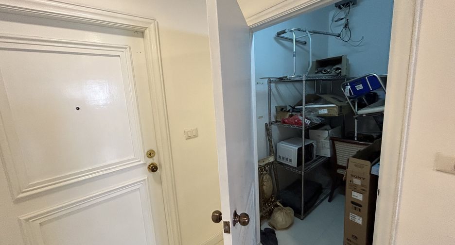 Продажа и аренда 3 спальни кондо в Щаттхана, Бангкок