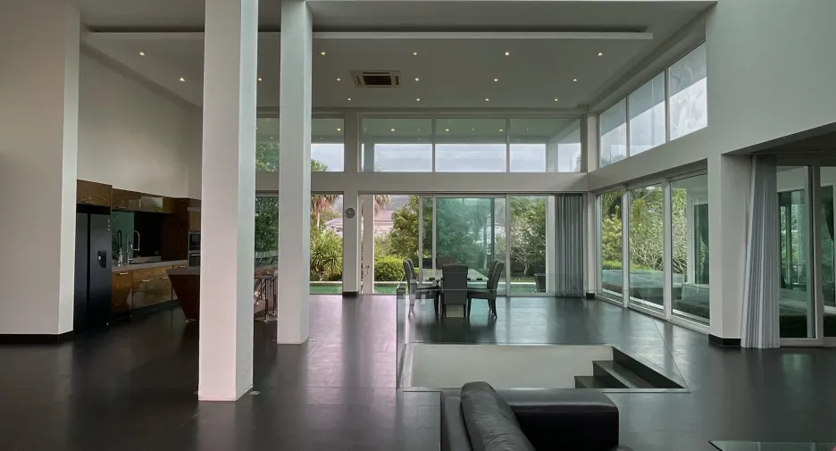Villa en alquiler de 4 habitaciones en Thalang, Phuket