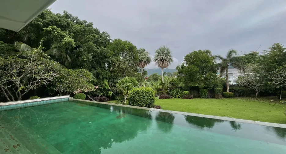 Villa en alquiler de 4 habitaciones en Thalang, Phuket