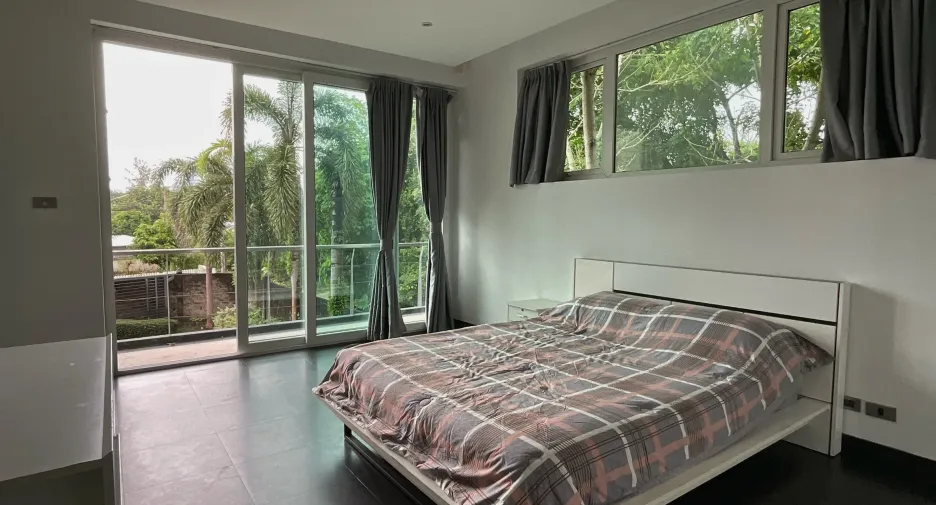 Villa en alquiler de 4 habitaciones en Thalang, Phuket