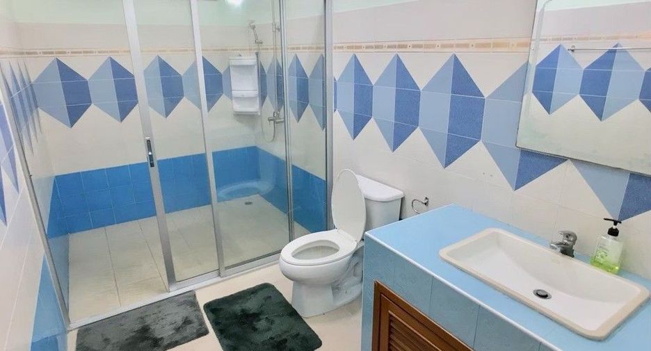 For sale 3 bedrooms house in San Kamphaeng, Chiang Mai
