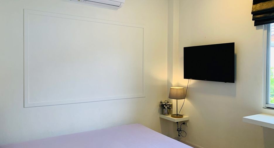 For rent 3 bedrooms villa in Bang Lamung, Chonburi